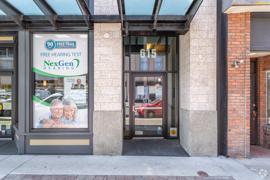 More Photos Of 623 Fort St, Victoria Storefront Retail Office For Lease