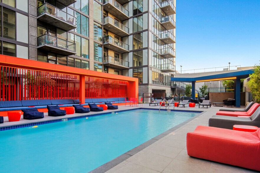 More Photos Of 801 S Hope St, Los Angeles Apartments For Lease