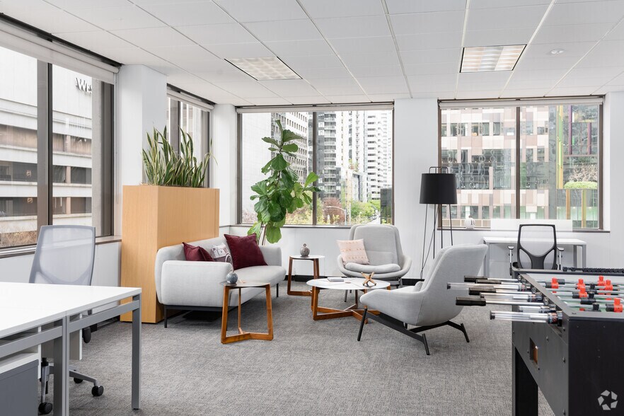 More Photos Of 600 Stewart St, Seattle Office For Lease