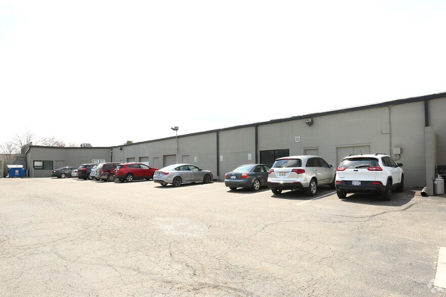 More Photos Of 3610 W Liberty Rd, Ann Arbor Office For Lease