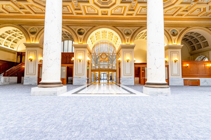 More Photos Of 465 California St, San Francisco Office For Lease