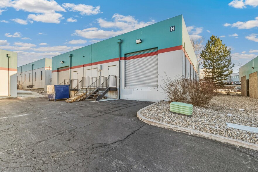 More Photos Of 7108 S Alton Way, Englewood Flex For Sale