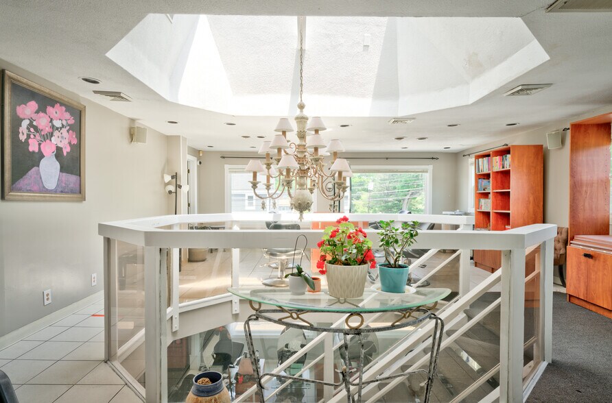 More Photos Of 1154 Worcester Rd, Framingham Freestanding For Sale