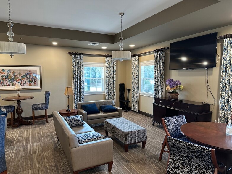 More Photos Of 8013 Majors Rd, Cumming Skilled Nursing Facility For Sale