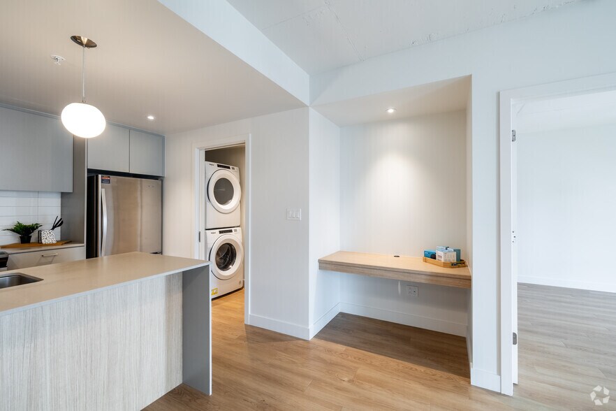 More Photos Of 8405 Pl Saint-Charles, Brossard Apartments For Lease