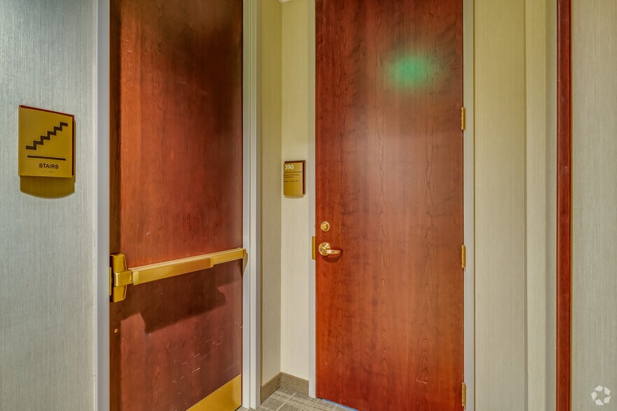 Photo of 3rd Floor Ste 395