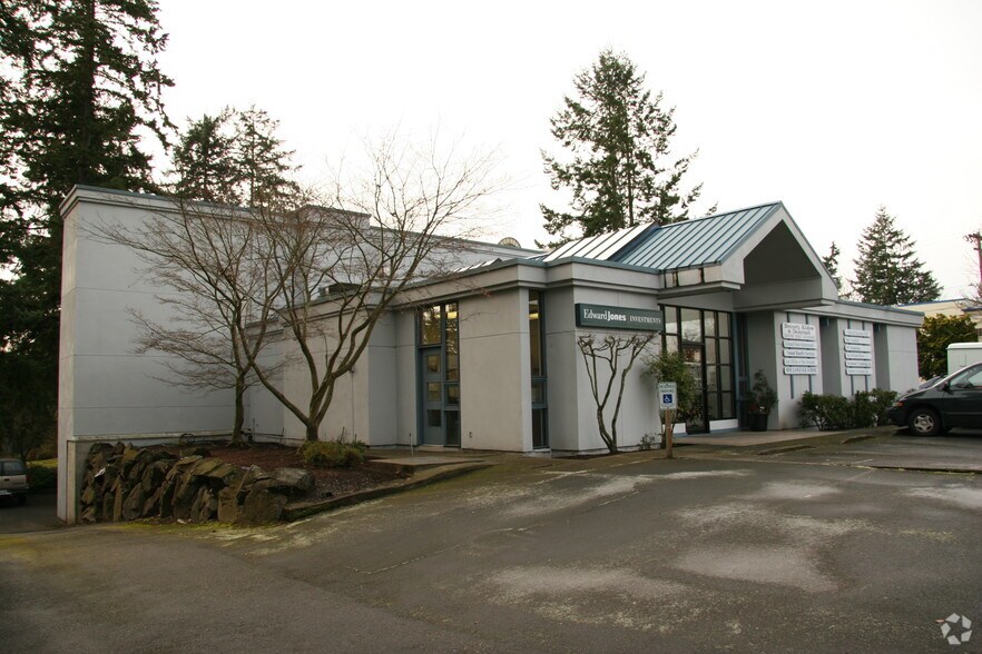 More Photos Of 6628 212th St SW, Lynnwood Office For Lease