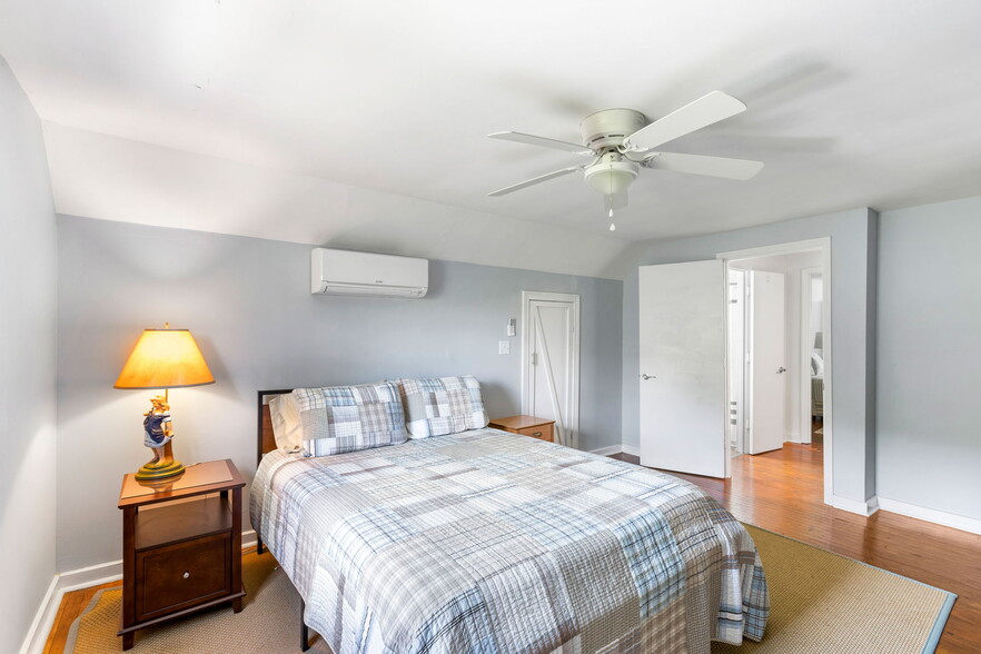 More Photos Of 1536 Folly Rd, Charleston Medical For Lease