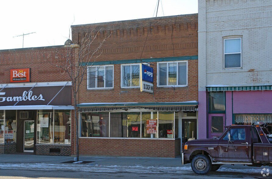 More Photos Of 104 Broadway Ave S, New Richland Storefront Retail Residential For Sale