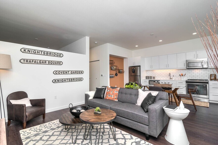 More Photos Of 1515 NW 21st Ave, Portland Apartments For Lease