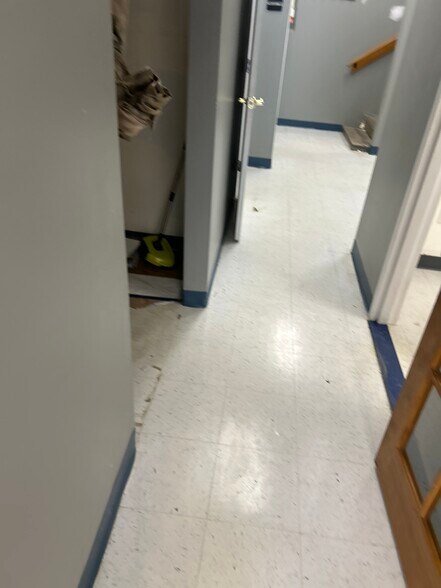 More Photos Of 679-711 Winsted Rd, Torrington Unknown For Lease