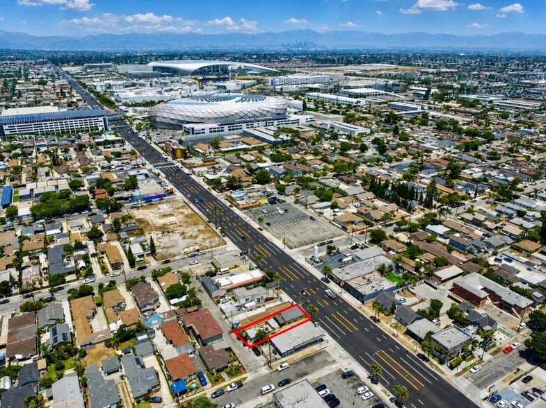 More Photos Of 10623 S Prairie Ave, Inglewood Storefront Retail Residential For Lease