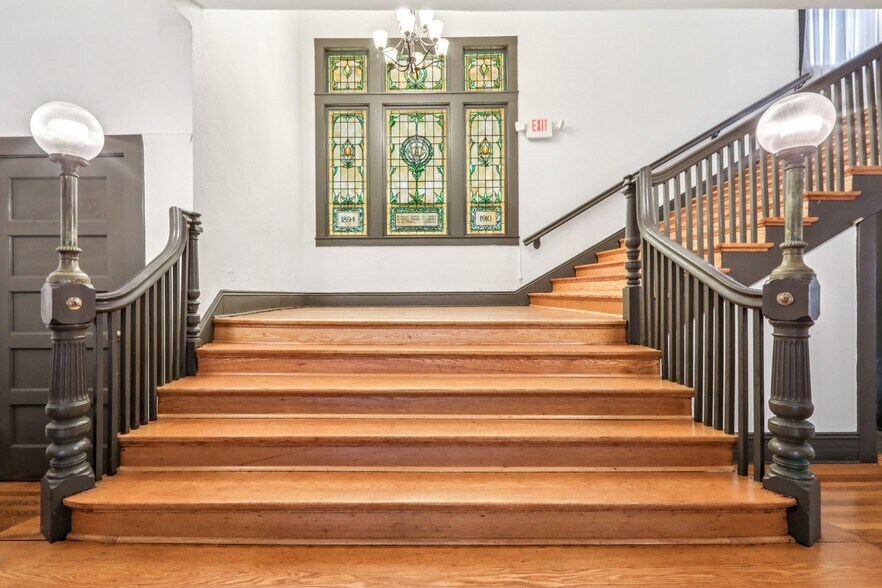 More Photos Of 375 Fairmount Ave, Jersey City Religious Facility For Sale