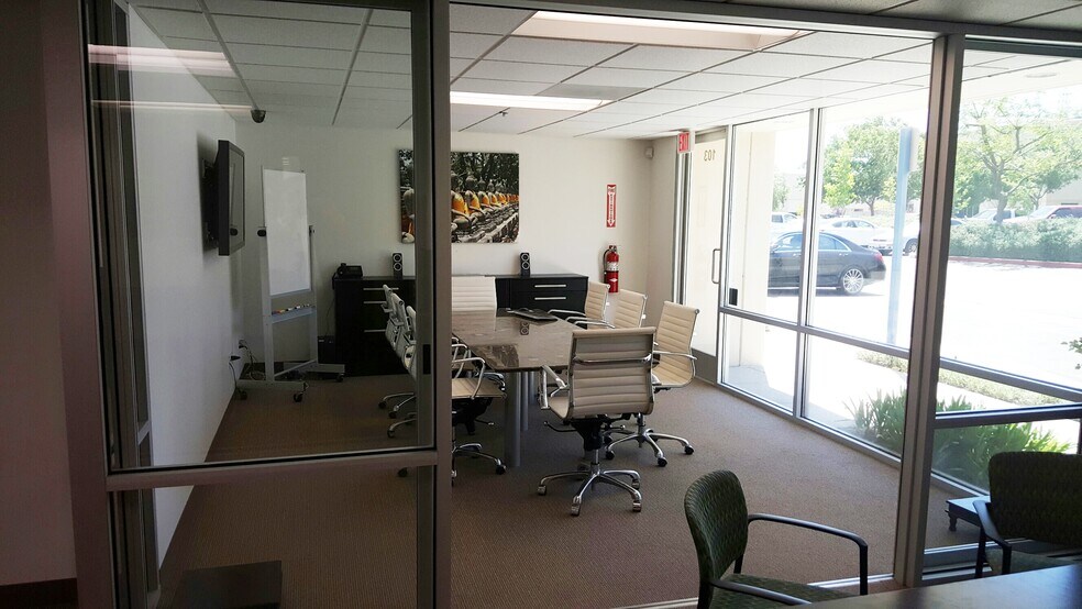 More Photos Of 15823 W Monte St, Sylmar Distribution For Lease