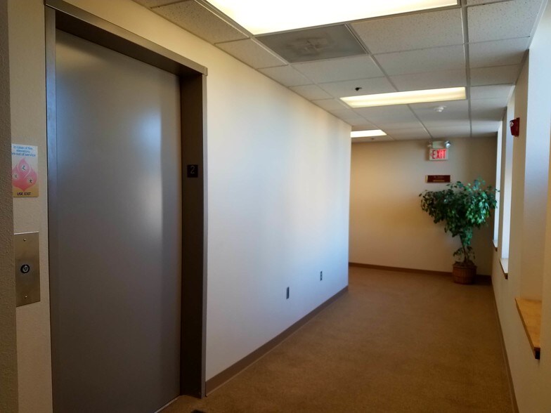 More Photos Of 625 1/2 Main St, Rapid City Office For Lease