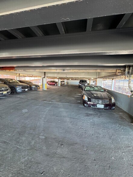 More Photos Of 3111 Ocean Pky, Brooklyn Parking Garage For Sale