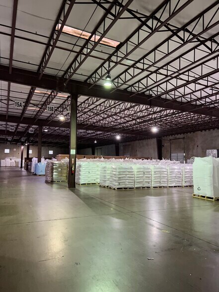 More Photos Of 8250 Ruben M Torres Blvd, Brownsville Warehouse For Lease