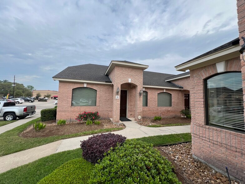 More Photos Of 5509 Louetta Rd, Spring Office For Sale