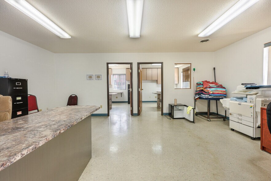 More Photos Of 945 Industrial Dr S, Sauk Rapids Manufacturing For Sale