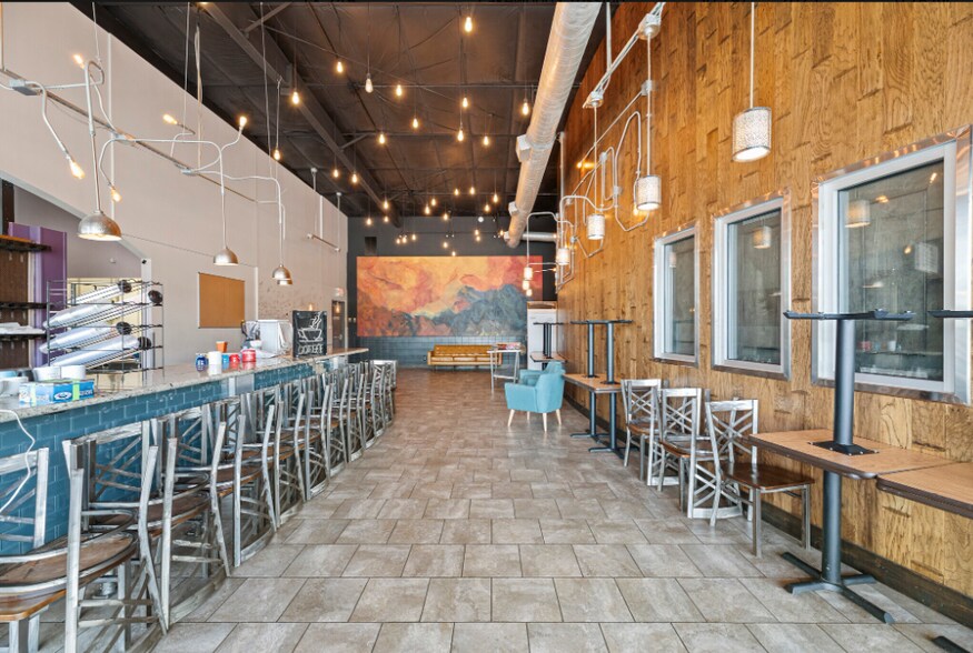 More Photos Of 11703-11729 Spring Cypress Rd, Tomball Storefront For Lease