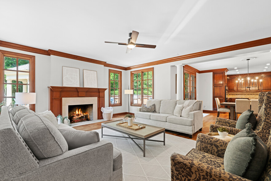 More Photos Of 5455 Plantation Rd, Sunbury Lodge Meeting Hall For Sale