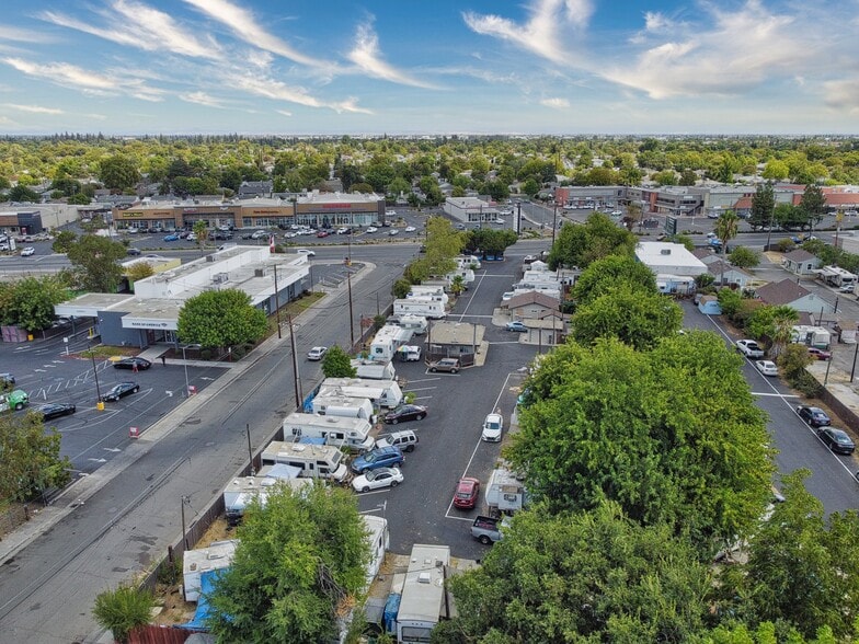 More Photos Of 5800 Stockton Blvd, Sacramento Manufactured Housing Mobile Home Park For Sale