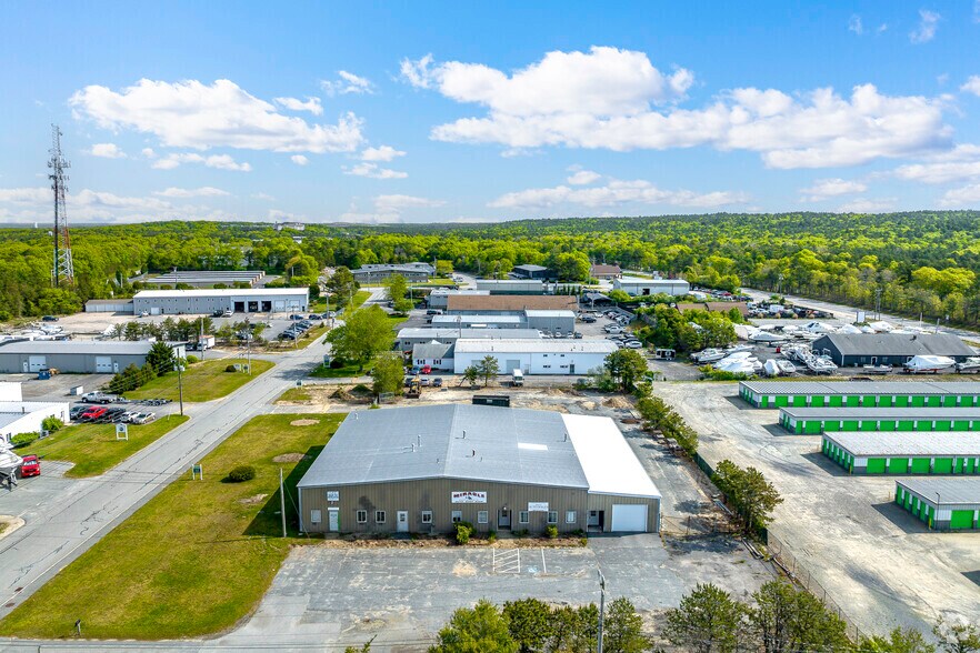 More Photos Of 53 Portside Dr, Bourne Unknown For Lease