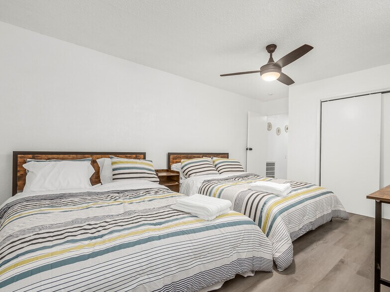 More Photos Of 32989 Weatherly Ln, North Fork Apartments For Sale