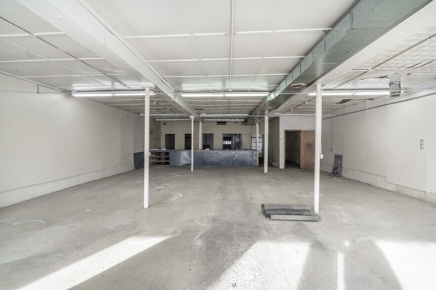 More Photos Of 420-424 W State St, Ithaca Freestanding For Lease