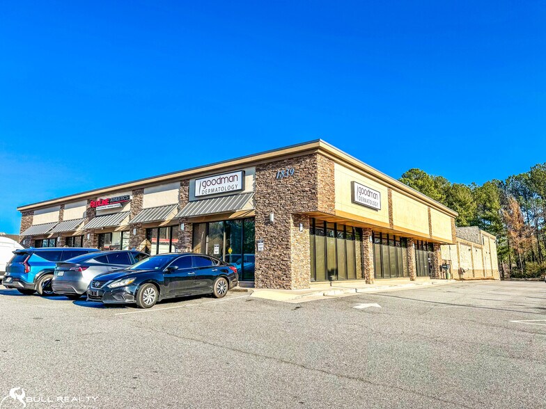 More Photos Of 1839 Buford Hwy, Buford Medical For Lease