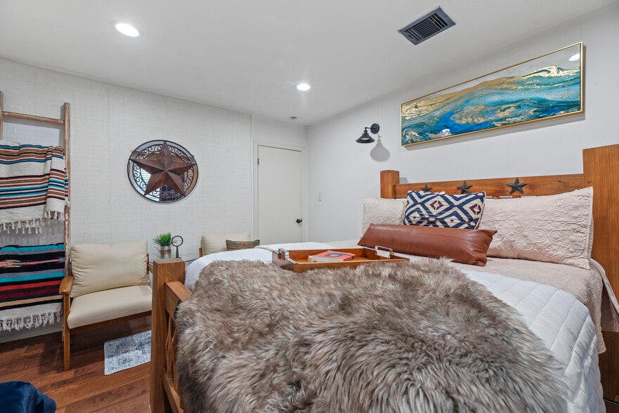 More Photos Of 26615 Keith St, Spring Freestanding For Sale