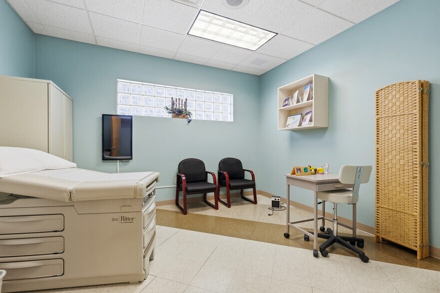 More Photos Of 1025 Jefferson Ave, Washington Medical For Lease
