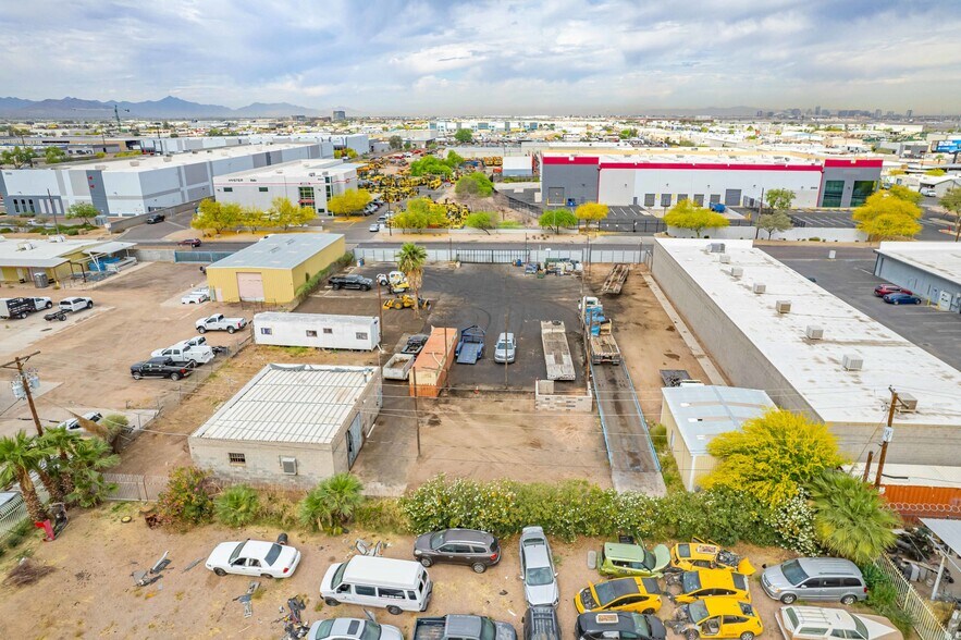 More Photos Of 3013 S 44th St, Phoenix Land For Lease