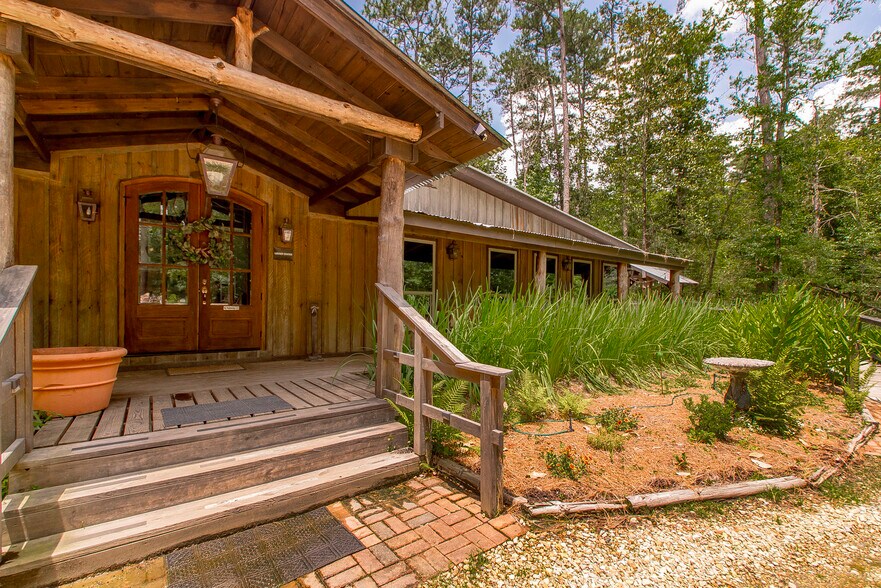 More Photos Of 11030 Garden Ln, Folsom Specialty For Sale