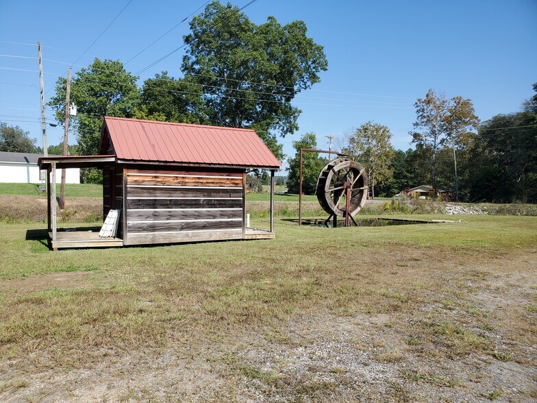 More Photos Of , Hamilton General Retail For Sale