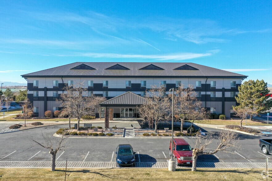 More Photos Of 15151 Brighton Rd, Brighton Hotel For Sale