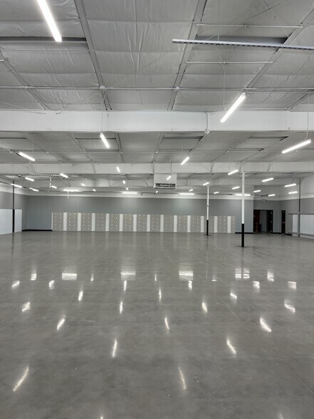 More Photos Of 47 State Highway U, Warrenton Freestanding For Sale