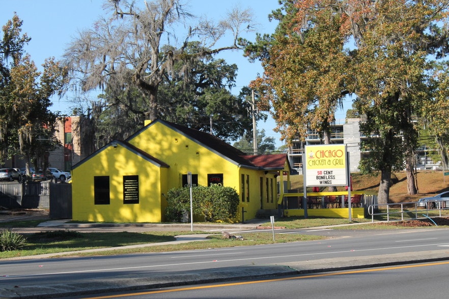 More Photos Of 2205 Apalachee Pky, Tallahassee Restaurant For Sale