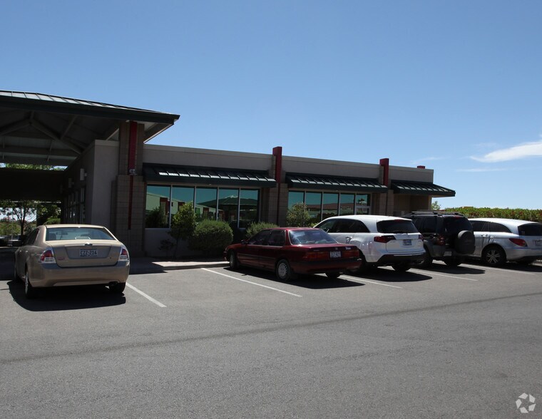 More Photos Of 7170 Westwind Dr, El Paso Medical For Lease