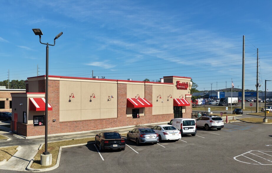 More Photos Of 190 Vaughan Ln, Pell City Fast Food For Sale