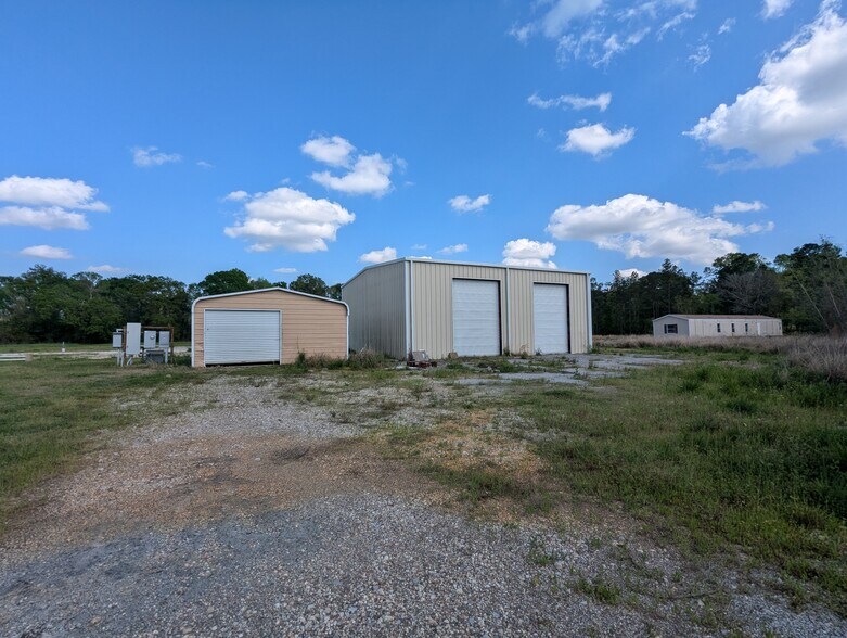 More Photos Of 16595 I-10, Vidor Land For Sale