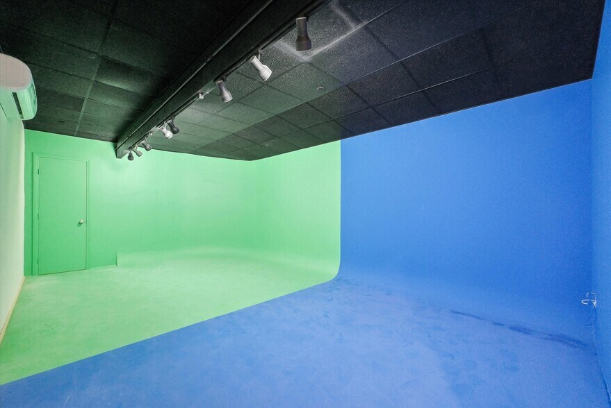 More Photos Of 13358 Monte Vista Ave, Chino Warehouse For Sale