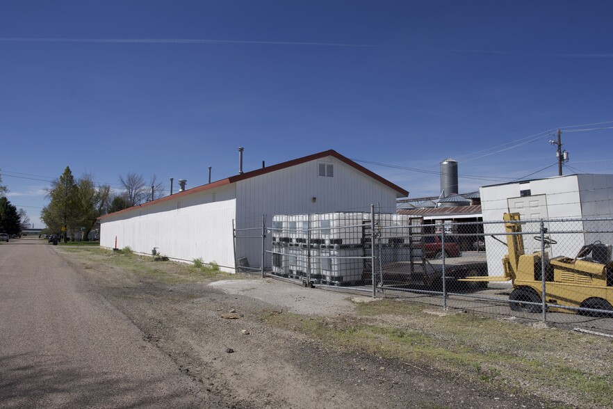 Primary Photo Of 301 Center st, Grace General Retail For Sale