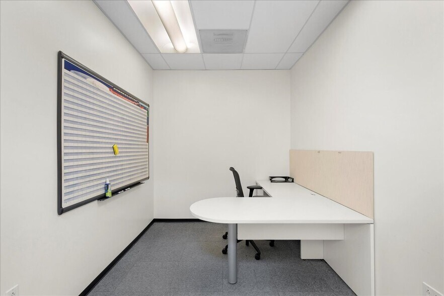 More Photos Of 482 W MacArthur Blvd, Oakland Medical For Sale