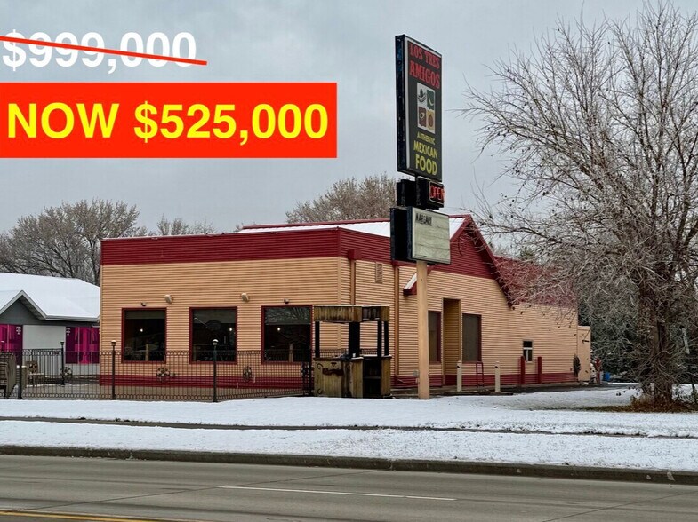 Primary Photo Of 2070 S Koeller St, Oshkosh Restaurant For Sale