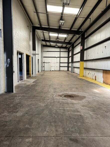 More Photos Of 145 Hamilton St, New Haven Manufacturing For Sale