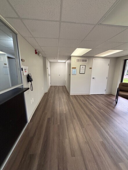 More Photos Of 701 E South St, Orlando Office For Sale