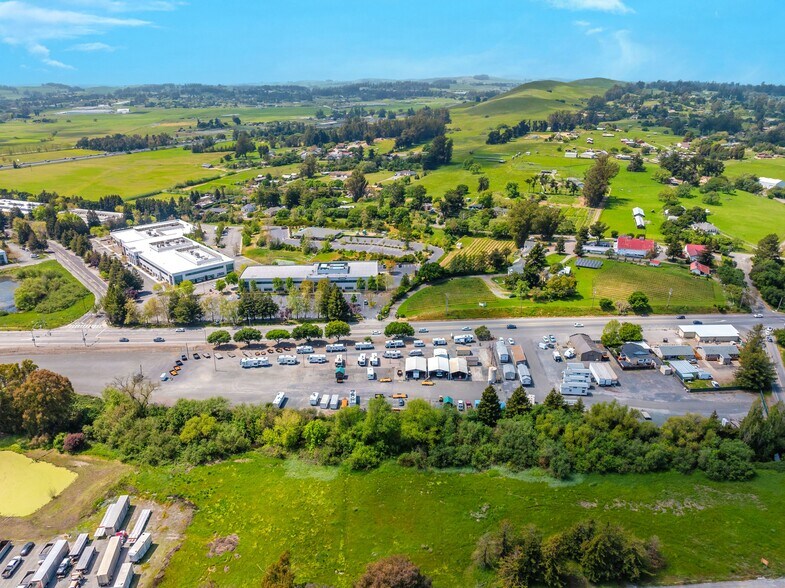 More Photos Of 5500 Old Redwood Hwy, Petaluma Land For Lease