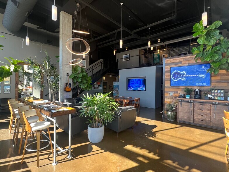 More Photos Of 1000 Division St, Nashville Apartments For Lease