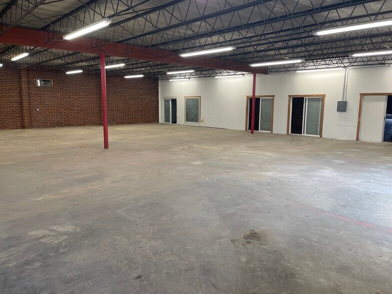 More Photos Of 2403 Milledgeville Rd, Augusta Industrial For Lease